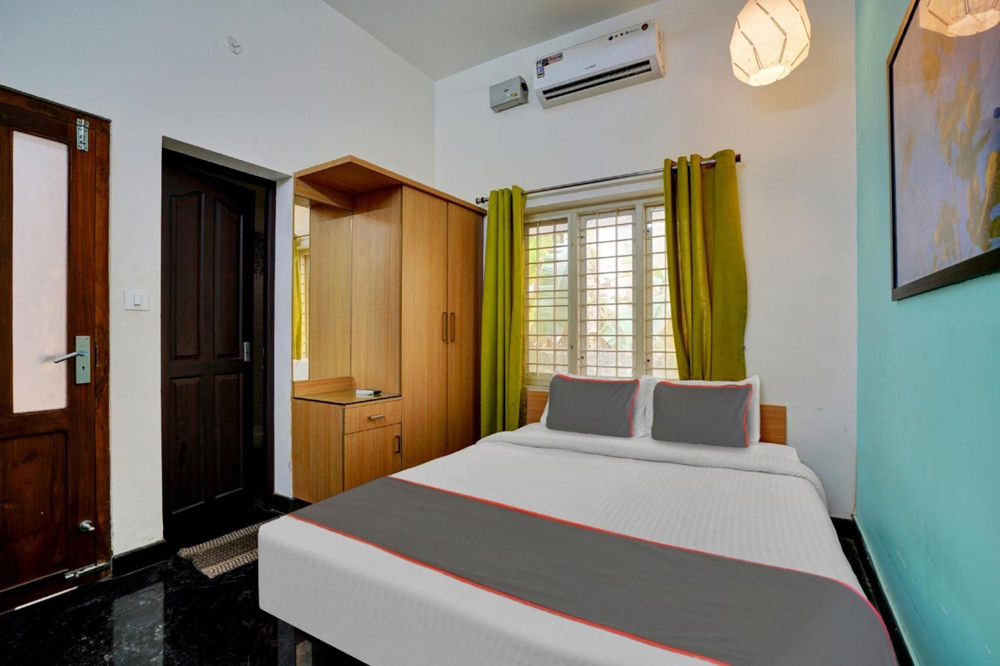 Collection O 81026 Suqoon Premium Stays Kochi 외부 사진